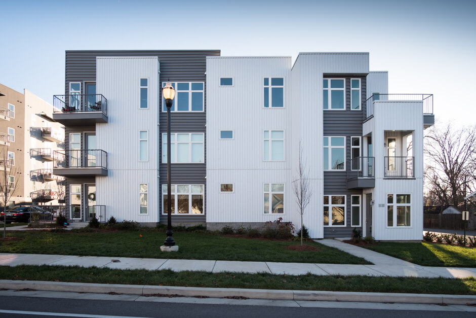 the exterior of The Bailey Apartments in Nashville, TN